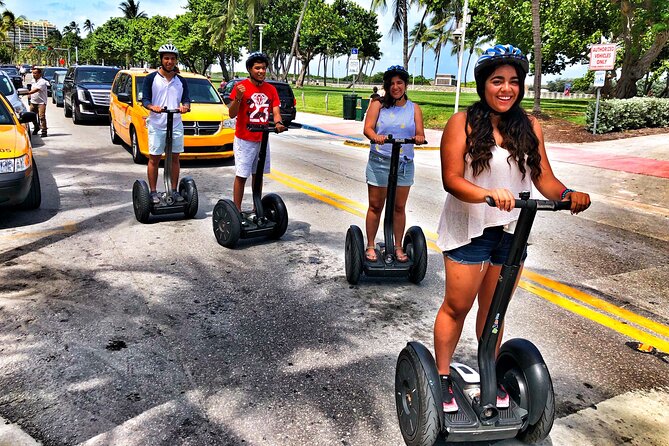 30 Minute- Ocean Drive Segway Tour - Ocean Drive’s Art Deco Buildings