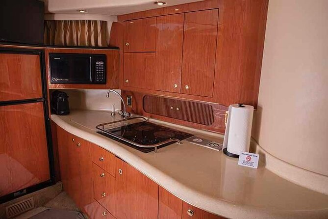 45 Ft Private Yacht Rental in Miami - What the boat’s interior adds to the day