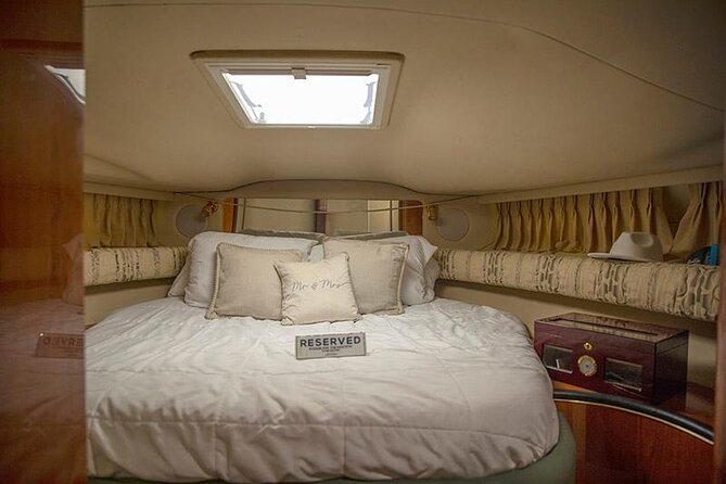 45 Ft Private Yacht Rental in Miami - The real cost for a group of up to 13