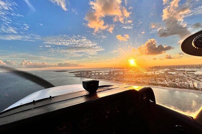 45-Minute Miami Beach Sunset Breathtaking Flight Tour - From southwest Miami to the coast
