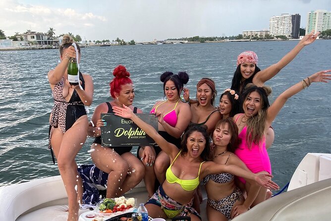 50ft Luxury Yacht Tour in Miami Beach Captain, Fun & Party! - Swimming, snorkeling, and the floating mat