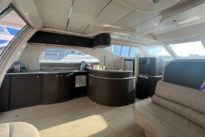 50ft Miller Blue | Miami Yacht Rental | 3 to 6 Hours | 13 Ppl - Key points to know before you book