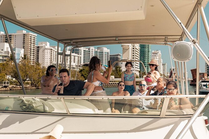 50ft Miller Blue | Miami Yacht Rental | 3 to 6 Hours | 13 Ppl - What this Miami yacht cruise is really good at