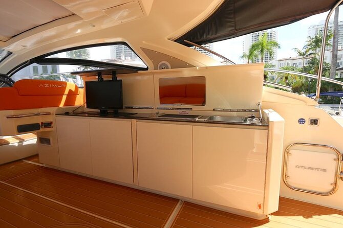 52' Azimut Yacht Charter - Fisher Island and Monument Island