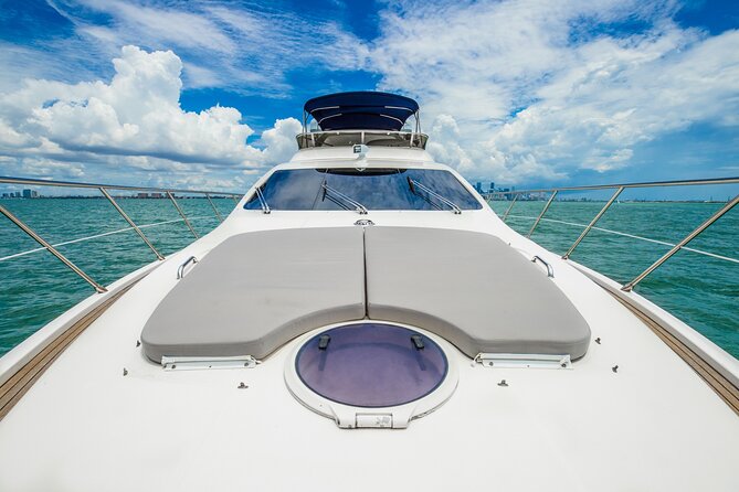 62' Azimut Yacht Charter - Key Biscayne and Miami Marine Stadium
