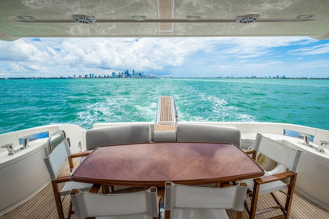 62' Azimut Yacht Charter - What the 62-foot Azimut setup means