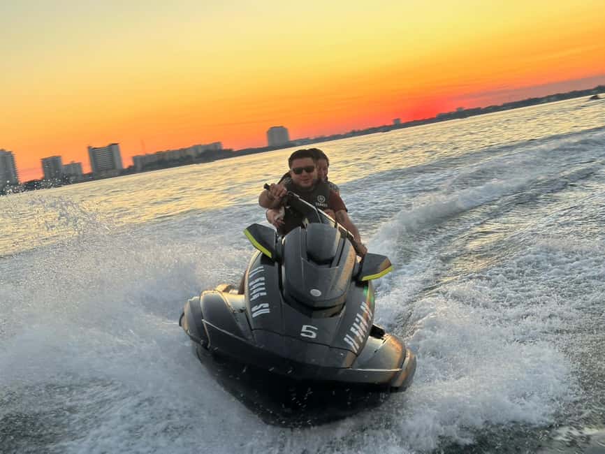961 NW Seventh St Miami, FL 33136 Miami Jetski aventure #1 - What the Miami jet ski outing is really like