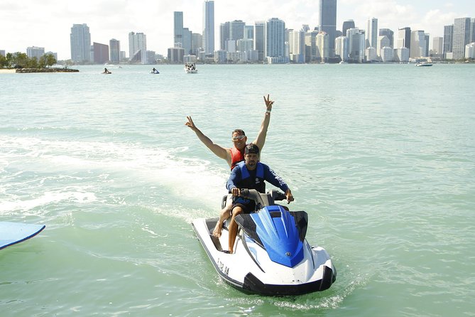 All Inclusive Party Boat Miami - The open bar, food, and what all-inclusive really means