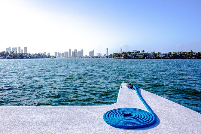 Aquatic Adventure: Boat Tour with Jetskis, Tubing, and Open Bar - Age rules for riding a jet ski