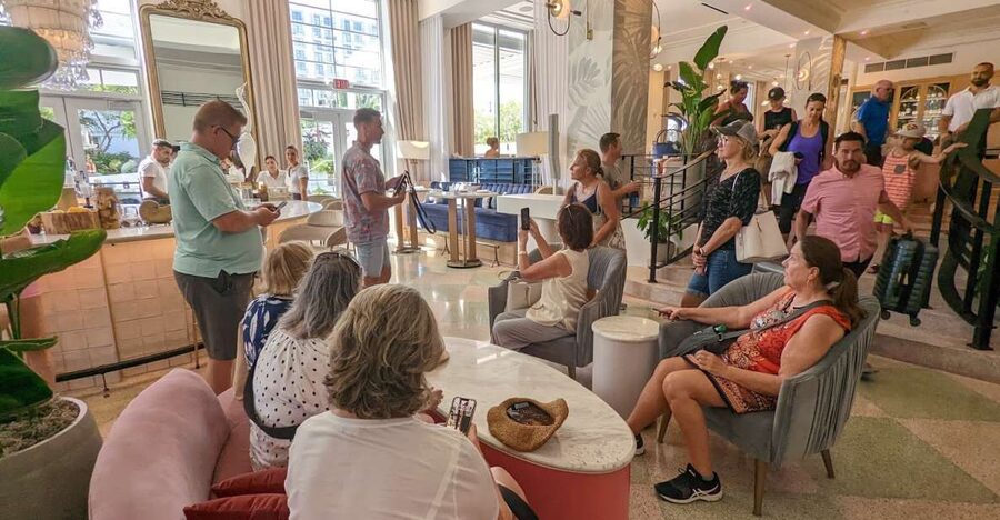 Award-winning Art Deco & Neon Lights Walking Tour - Why this Miami Beach walk feels different