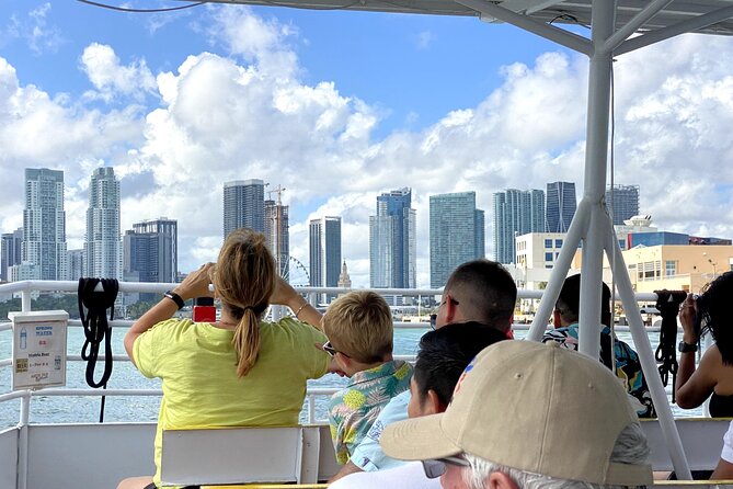 Bayside Marketplace: Millionaire Homes Boat, Stop at South Beach - Timing, queues, and the small details that matter