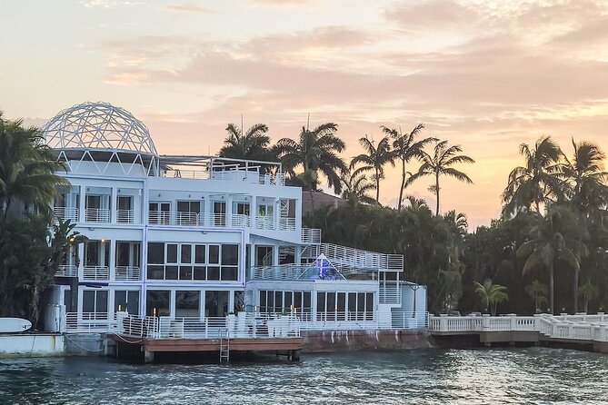 Bayside Marketplace: Millionaire Homes Boat, Stop at South Beach - Who will enjoy this boat ride most?