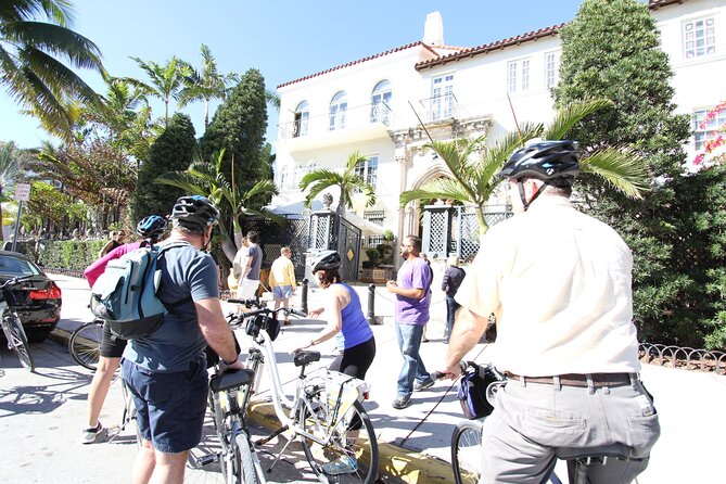 Bicycle Rental in Miami Beach - Following Miami Beach’s 15 miles of paths
