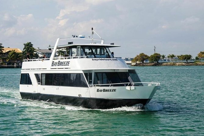 Biscayne Bay and Celebrity Island Homes Boat Tour 90 Minute - The bar, music, and onboard atmosphere