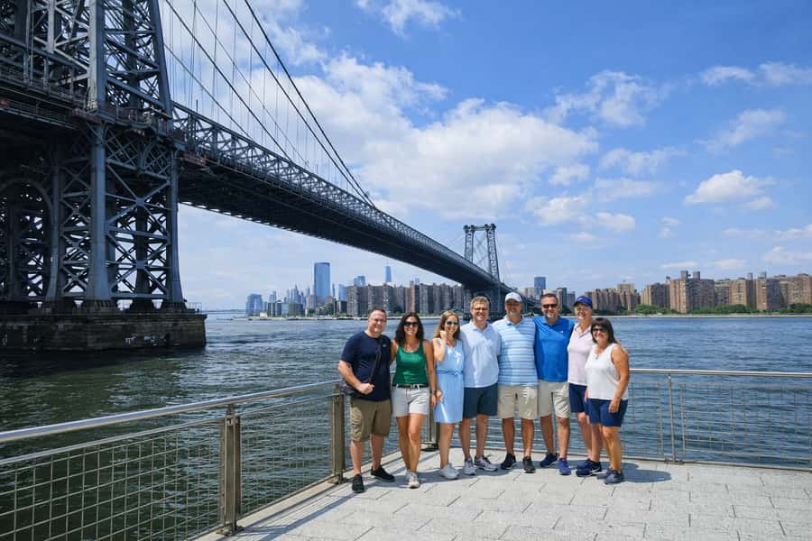 Discover NYC-Tour of Manhattan, The Bronx, Queens & Brooklyn - Timing, Comfort, and What to Bring