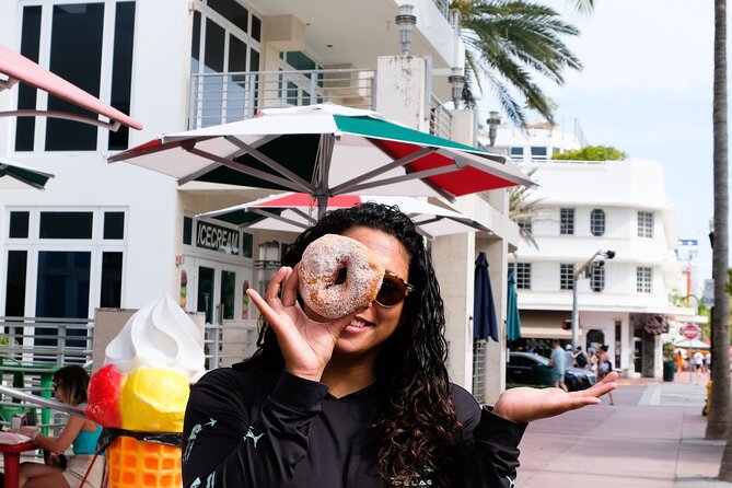 Donuts, Pastelitos & Patisseries: South Beach Sweets Walking Tour - Churros at Naked Taco