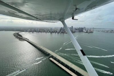 Eagles Air Tour: Private 45 Minute Plane Tour of Miami