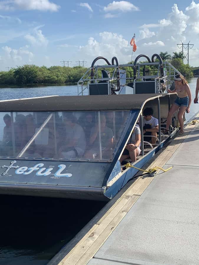 Everglades Small Group on Airboat with Transportation - Why the 60-minute airboat ride matters