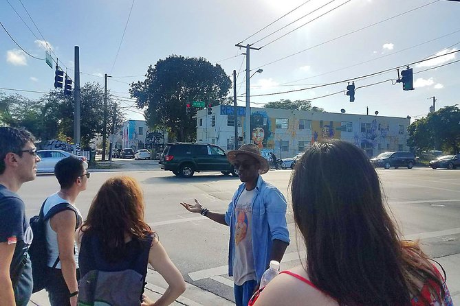 Explore Wynwood with local artist - Is One Hour Enough?