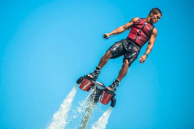 Flyboarding with Miami Watersports - Check-in at Pier 9