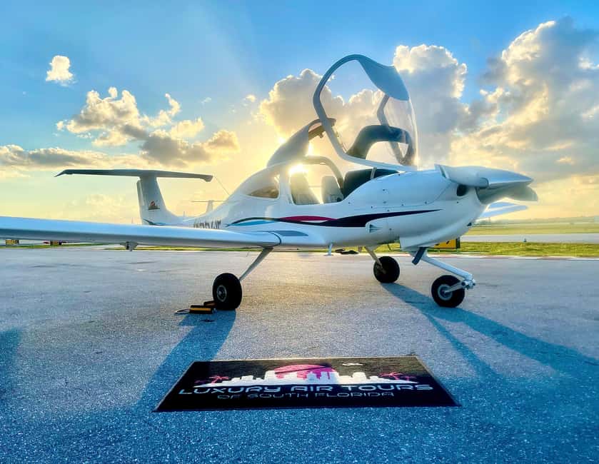 Fort Lauderdale & Miami: Private Luxury Airplane Tour - Miami Beach, mansions, and skyline views