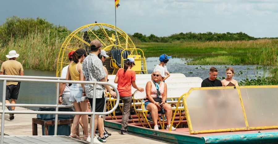 From Miami: Everglades Airboat Ride and Nature Walk - Who should book this experience?