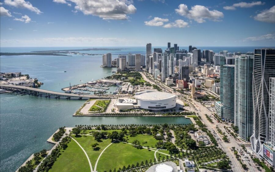 From Pembroke Pines: Helicopter Tour Over Miami - Key points to know before you book