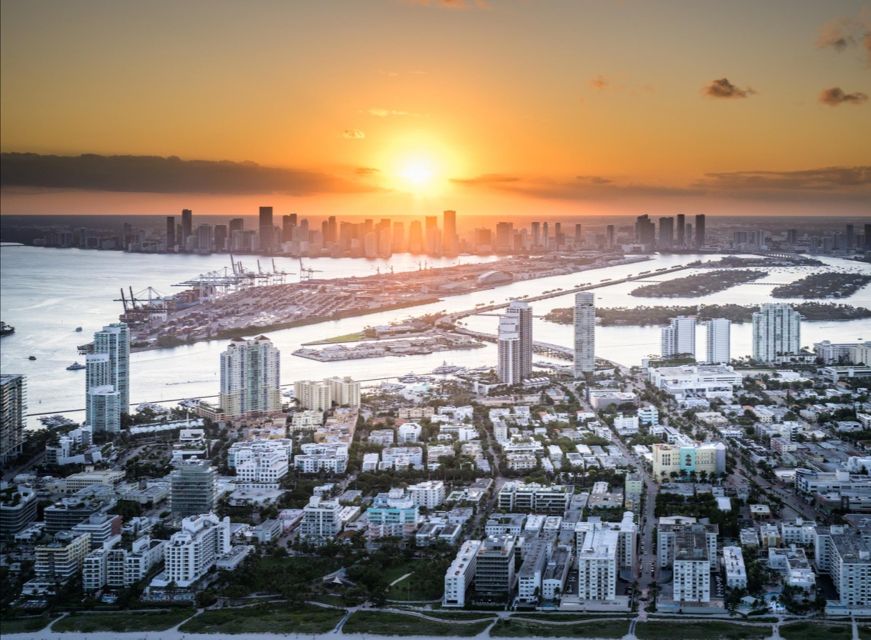 From Pembroke Pines: Helicopter Tour Over Miami - South Beach, North Beach, and Haulover Hallandale