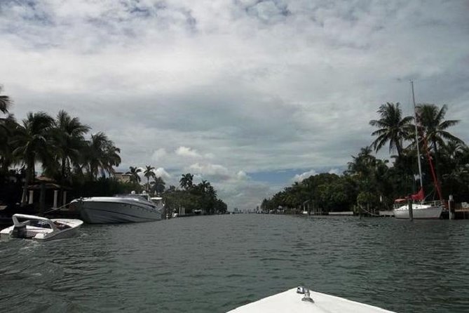 Fully Private Speed Boat Tours, VIP-style Miami Speedboat Tour of Star Island! - Why this Miami boat tour is different