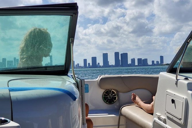 Fully Private Speed Boat Tours, VIP-style Miami Speedboat Tour of Star Island! - South Beach and South Pointe Park from the water