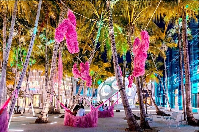 Hidden World of Miami Design District - small group tour! - A small group makes the details easier to catch
