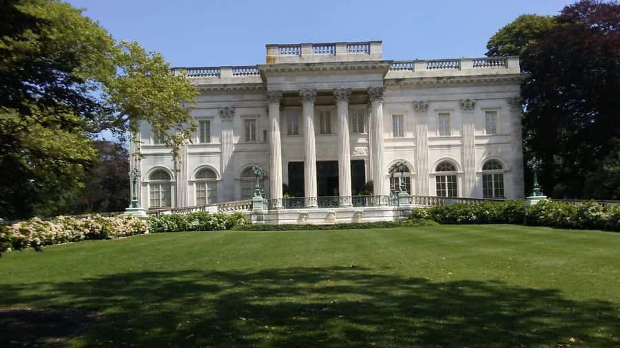 Historic Highlights of Newport,RI with with the Gilded Age - Key points to know before booking