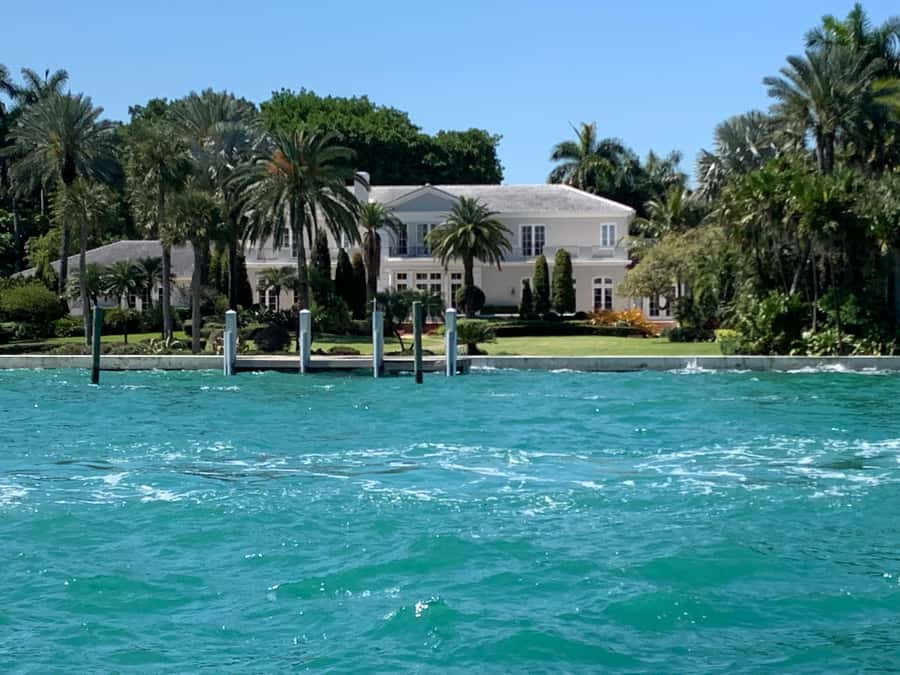 Hop-on Hop-off Water Taxi in Miami and Miami Beach - Key points to know before you board