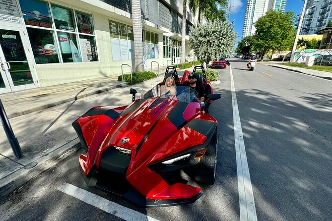 Hourly & Daily Slingshot Rental Miami - Getting comfortable before you leave