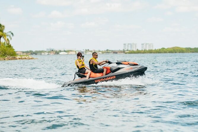 Jet Ski Miami: Experience the Ultimate Water Fun - Key points to know before you book