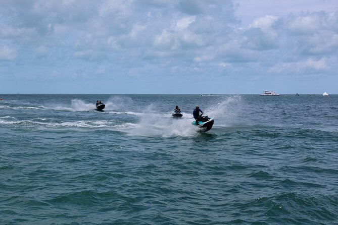 Key West Tours from Miami: Dolphin Discovery, Snorkeling & More ! - Jet ski details and what you need to bring