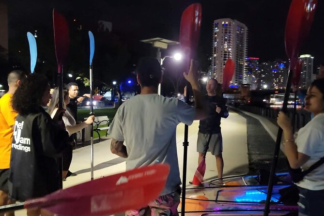 L.E.D. Light Kayak Miami City Lights - Staying dry on a wet evening