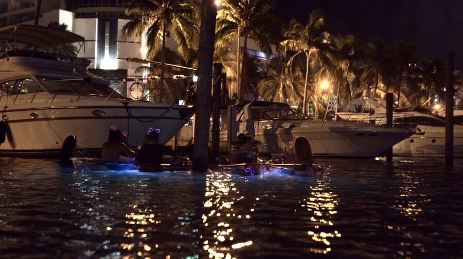 Lighted Clear Kayaks at Night w/ Champagne in Miami Beach - Key points to know before booking