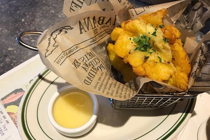 Little Havana Food and Walking Tour in Miami - Memorials that explain more than the menu