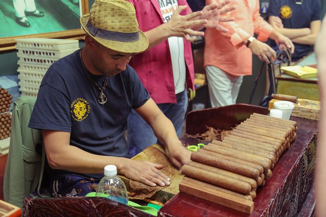 Little Havana Food Tour: Discover Iconic Cuban Cuisine in Miami - Cuban Memorial Boulevard and the Neighborhood’s Political Side