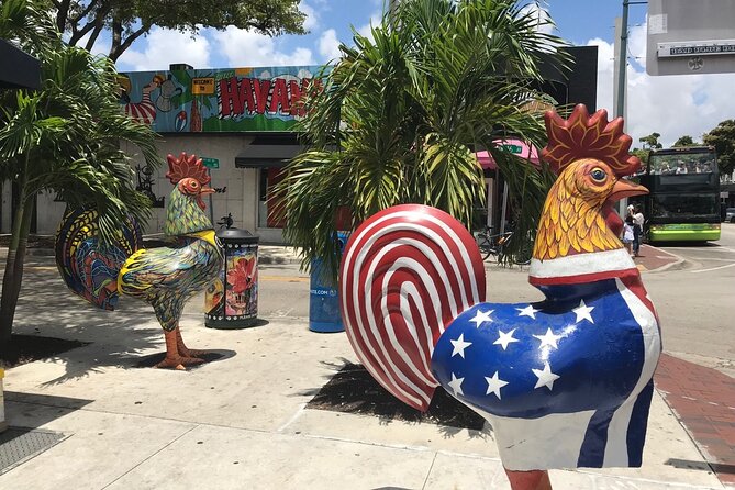Little Havana French Gourmet Guided Tour - Fresh fruit and sugar cane flavors at Los Pinarenos