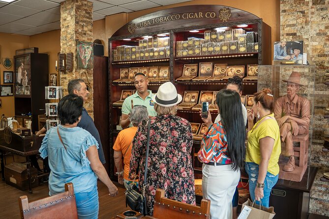 Little Havana Walking Tour – Food Tastings, Traditions & Music - Cuban Pastries at Party Cake Bakery
