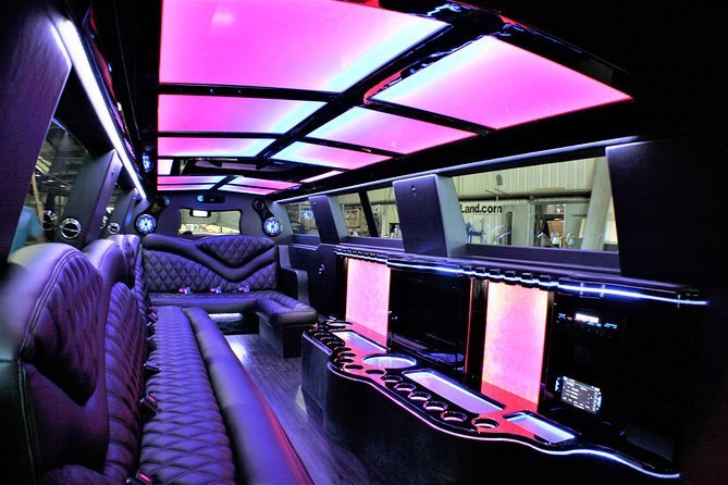 Luxury Party Bus Limo in Miami - Why the vehicle makes a difference for groups