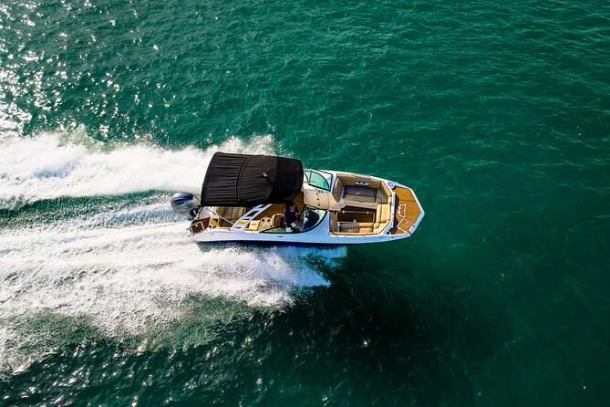 Luxury Private Boat Tour from Miami Beach - Star Island and Hibiscus Island mansion views