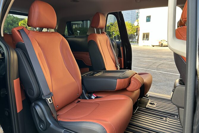 Luxury Transportation Service in Miami - A simple ride from your door to the Port of Miami