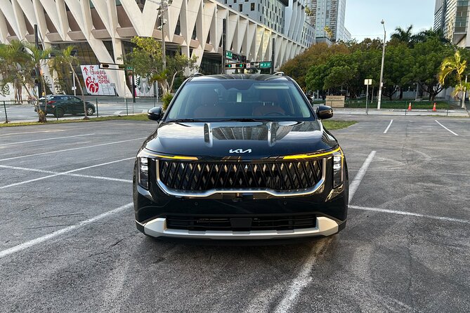 Luxury Transportation Service in Miami - Why a private vehicle helps with cruise luggage
