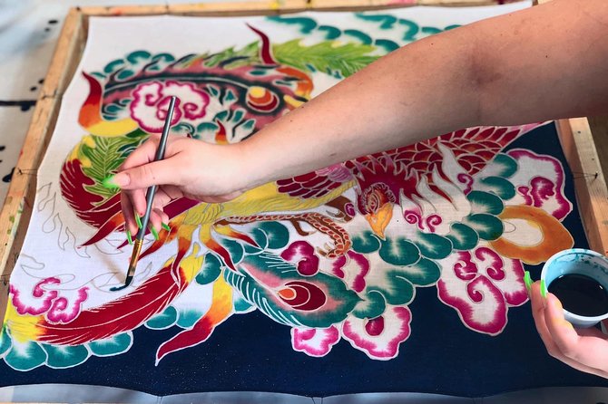 Make and Paint a Malaysian Batik Scarf in Aventura, Florida - Key points to know before you book