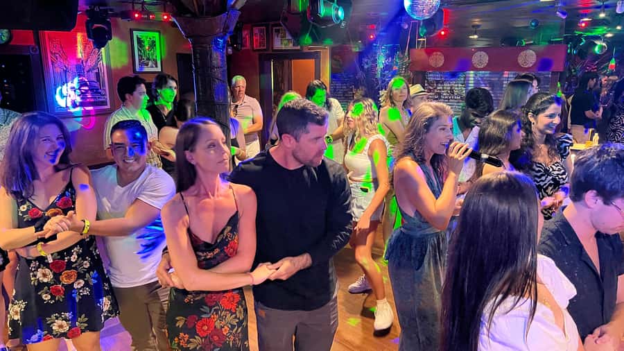 Mango's Miami: Salsa Lessons, Mojitos, Bites & Live Music - A dance lesson with a South Beach party attached