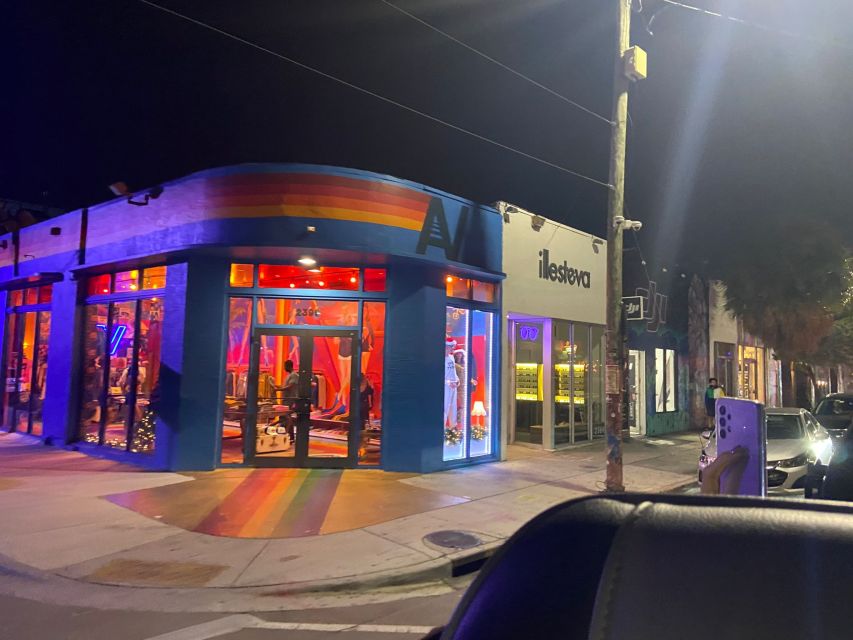Miami: 2-Hour Guided Panoramic City Tour by Night - Wynwood, where the tour slows down