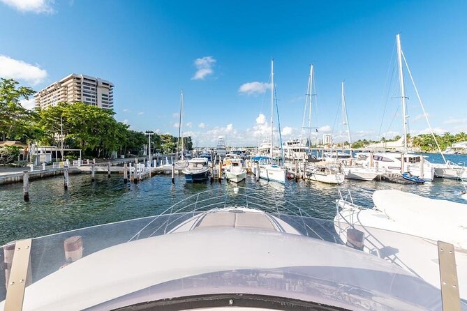 Miami 2 Hours Private Yacht Tour for 13 ppl on a 50 ft Yacht - Price, extra fees, and the real value